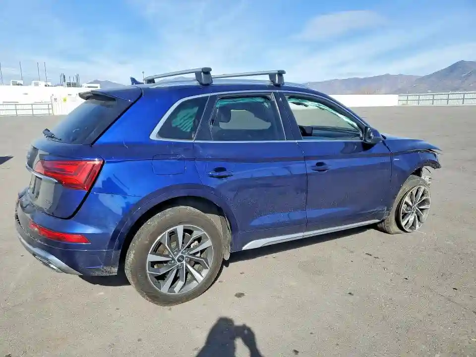 WA1EAAFYXN2122375 2022 AUDI Q5-2