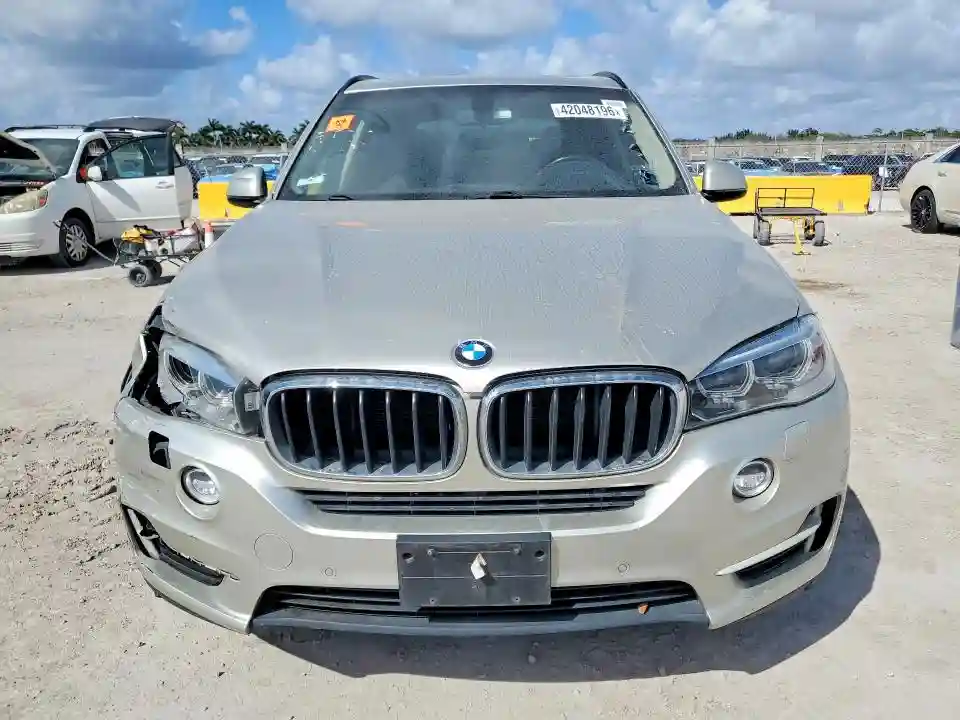 5UXKS4C5XE0J93958 2014 BMW X5-4