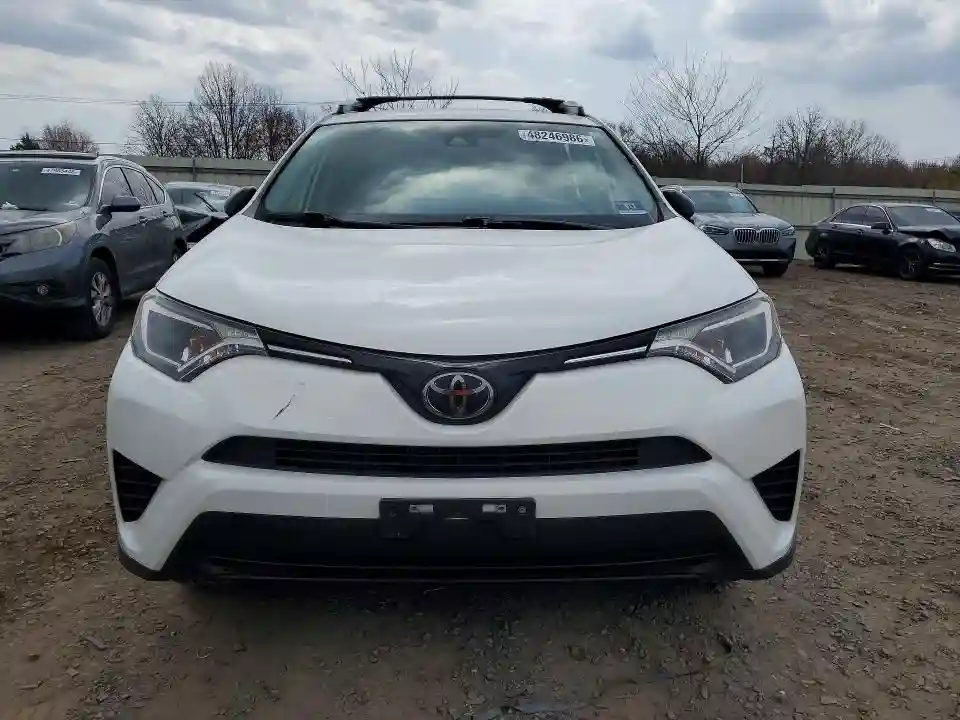 JTMBFREVXJJ718196 2018 TOYOTA RAV4-4