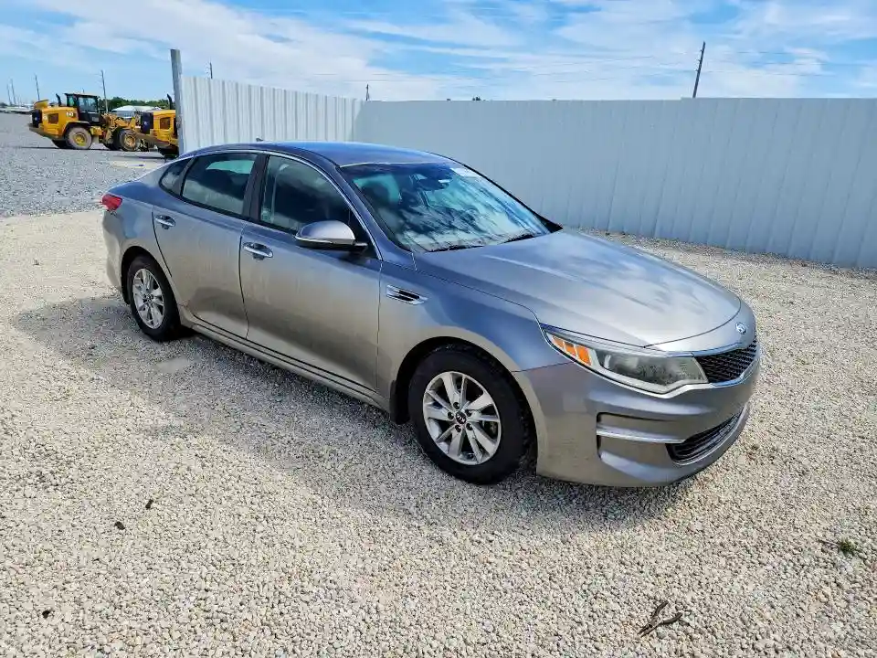 5XXGT4L38JG229142 2018 KIA OPTIMA-3