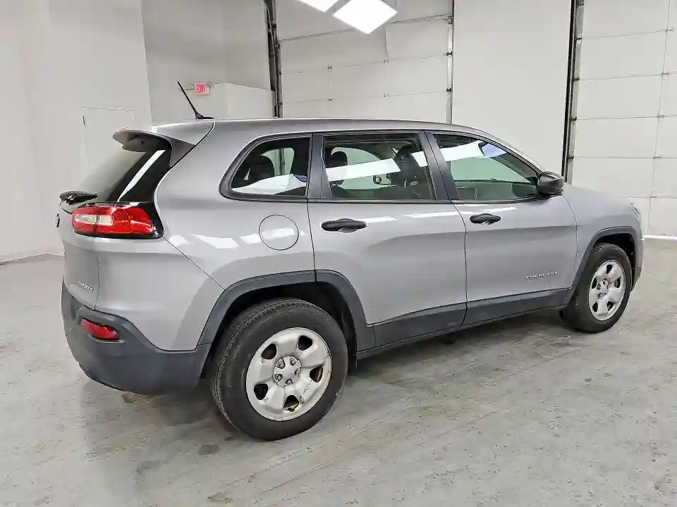 1C4PJMAB0HW655335 2017 JEEP CHEROKEE-2