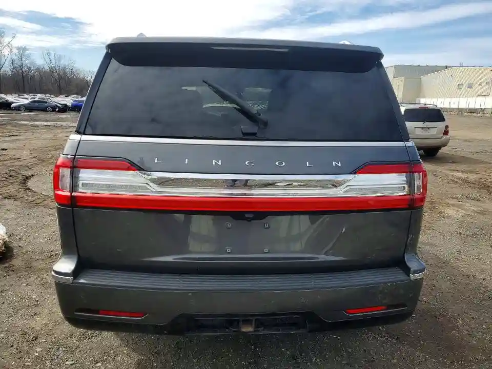 5LMJJ2LT4JEL19370 2018 LINCOLN NAVIGATOR-5