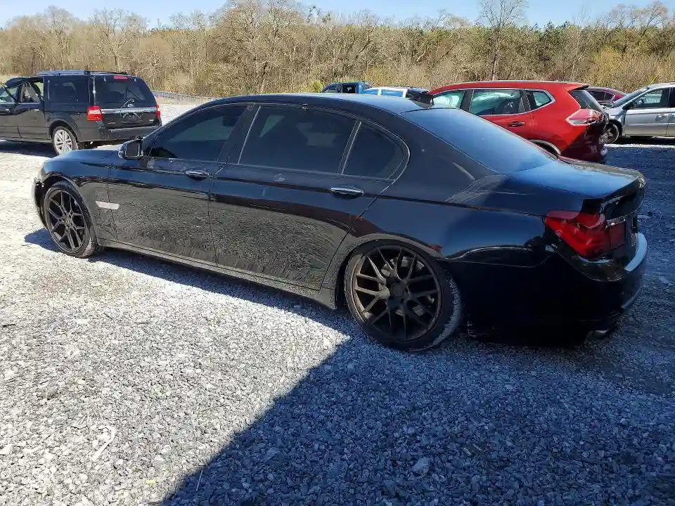 WBAYE8C55ED135448 2014 BMW 7 SERIES-1