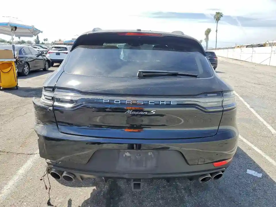 WP1AB2A59KLB33229 2019 PORSCHE MACAN-5