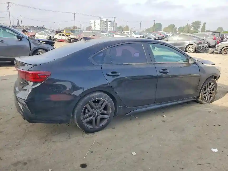 3KPF34AD6ME307048 2021 KIA FORTE-2