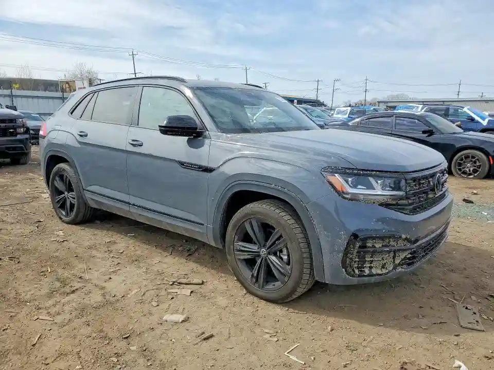 1V2SE2CA7PC214131 2023 VOLKSWAGEN ATLAS-3