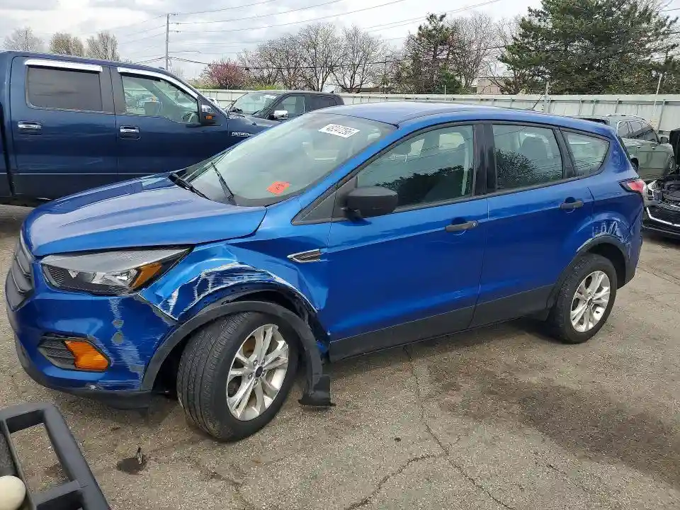 1FMCU0F73JUC75289 2018 FORD ESCAPE-0