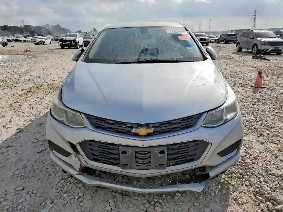 1G1BC5SM3J7115786 2018 CHEVROLET CRUZE-4