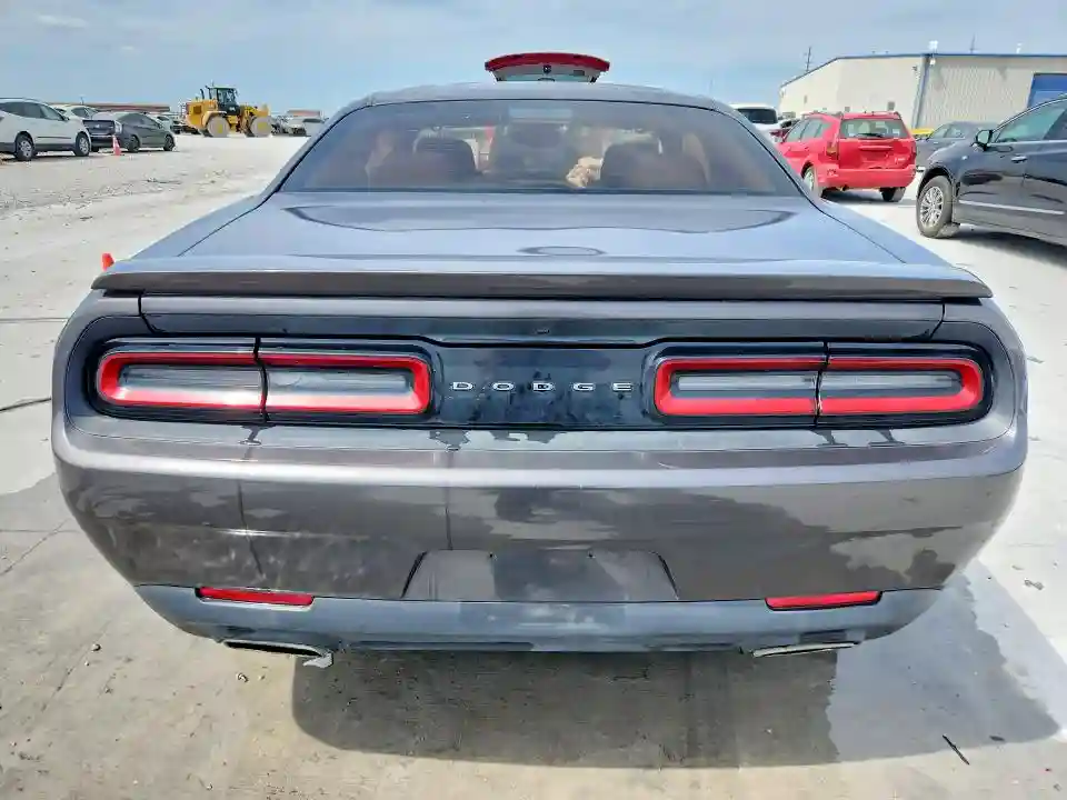 2C3CDZAG6GH329992 2016 DODGE CHALLENGER-5