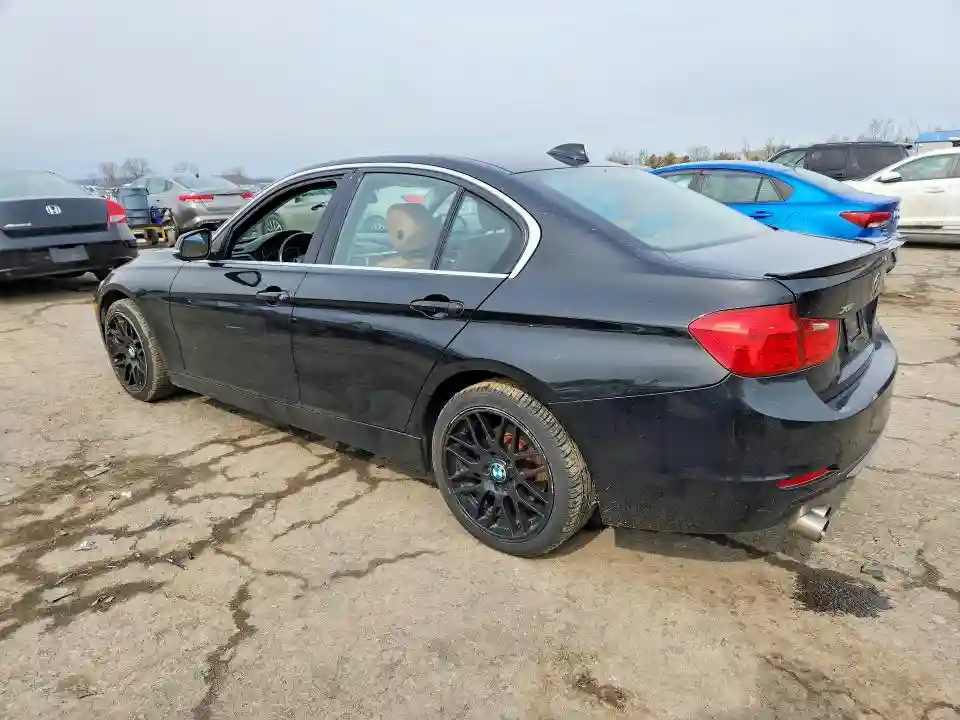 WBA3B5C51EP539735 2014 BMW 3 SERIES-1