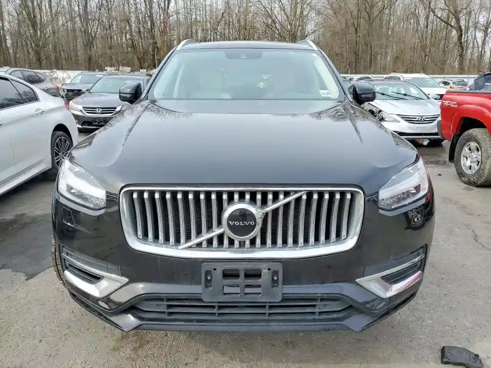 YV4BR00K2M1693067 2021 VOLVO XC90 T8 RE-4