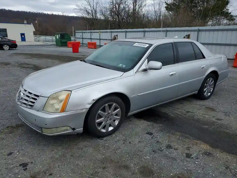 1G6KH5E64BU128056 2011 CADILLAC DTS-0