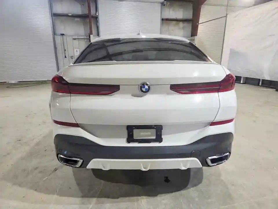 5UXCY6C07M9H29698 2021 BMW X6-5
