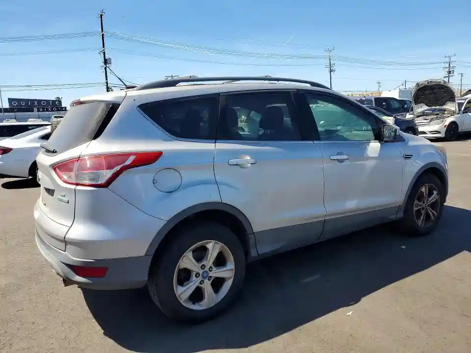 1FMCU0GX5DUB17829 2013 FORD ESCAPE-2