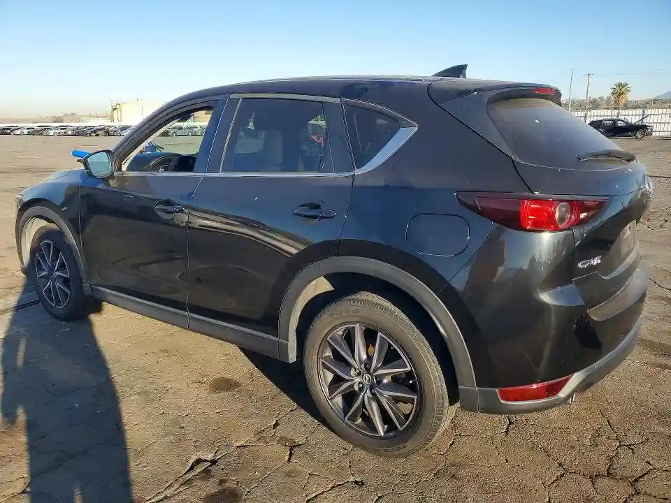 JM3KFACM2J0416524 2018 MAZDA CX-5-1