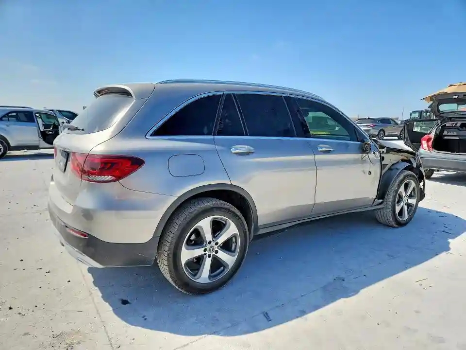 W1N0G8DB5LF774664 2020 MERCEDES-BENZ GLC-CLASS-2