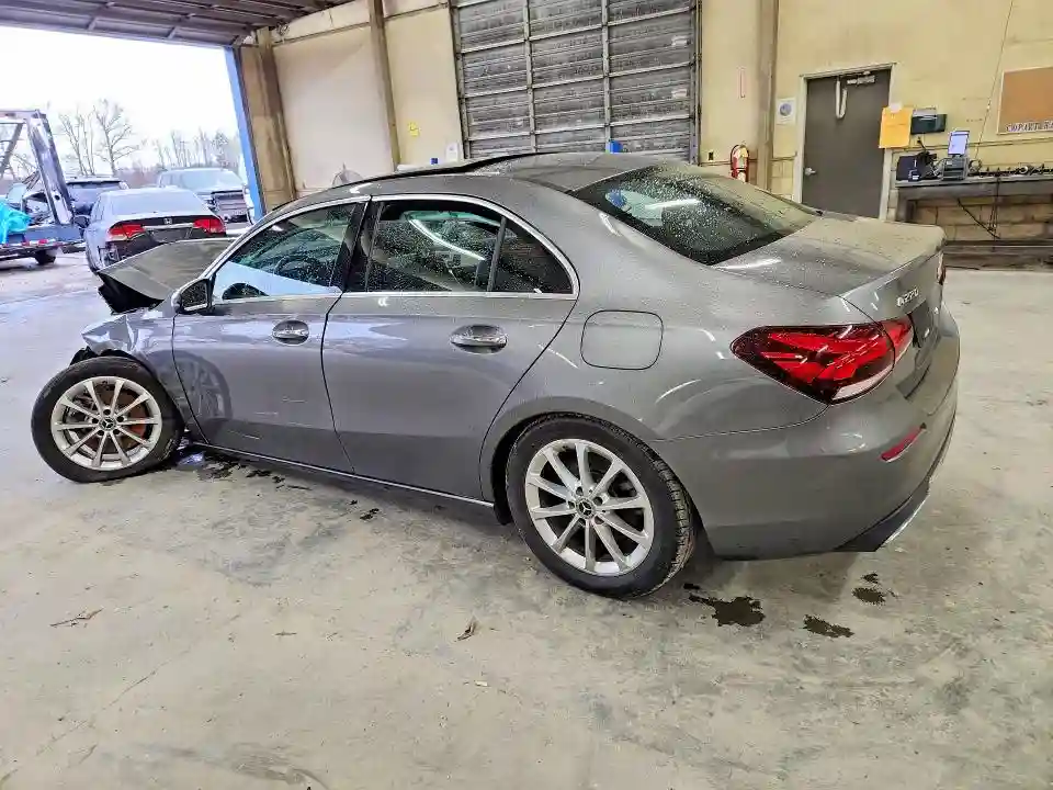 WDD3G4FB1KW024516 2019 MERCEDES-BENZ A-CLASS-1