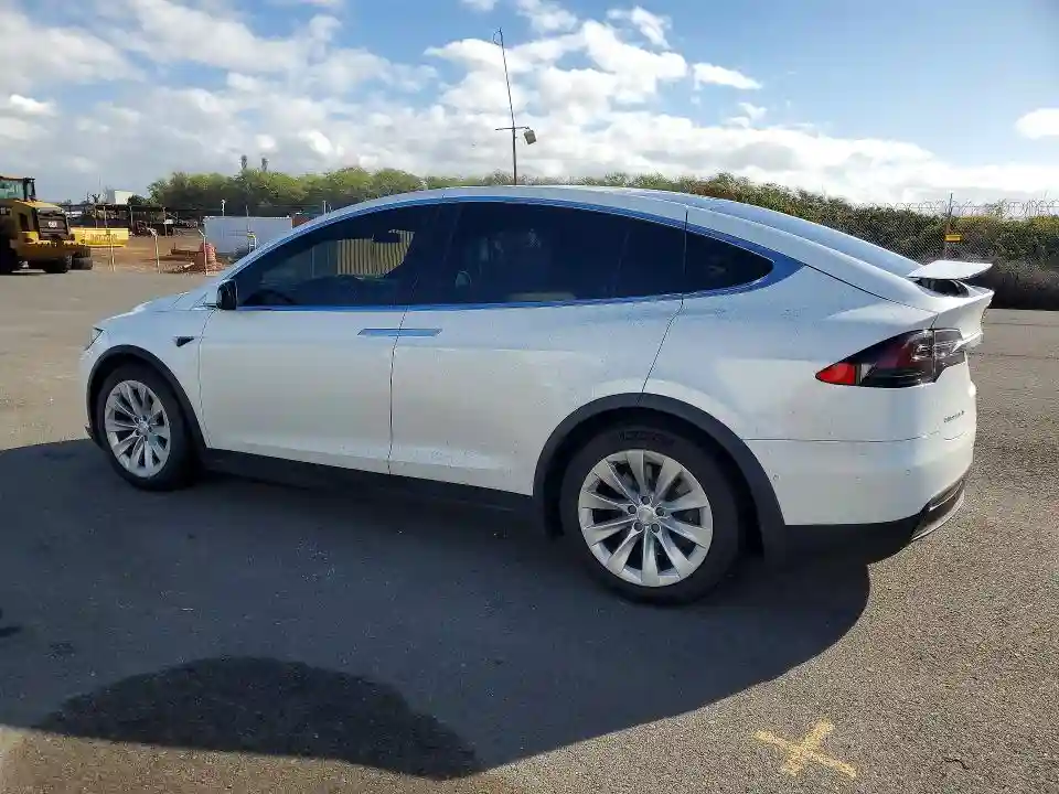 5YJXCAE26HF057192 2017 TESLA MODEL X-1