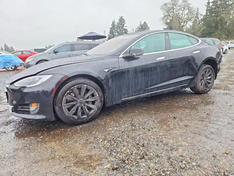 5YJSA1E23JF245822 2018 TESLA MODEL S-0