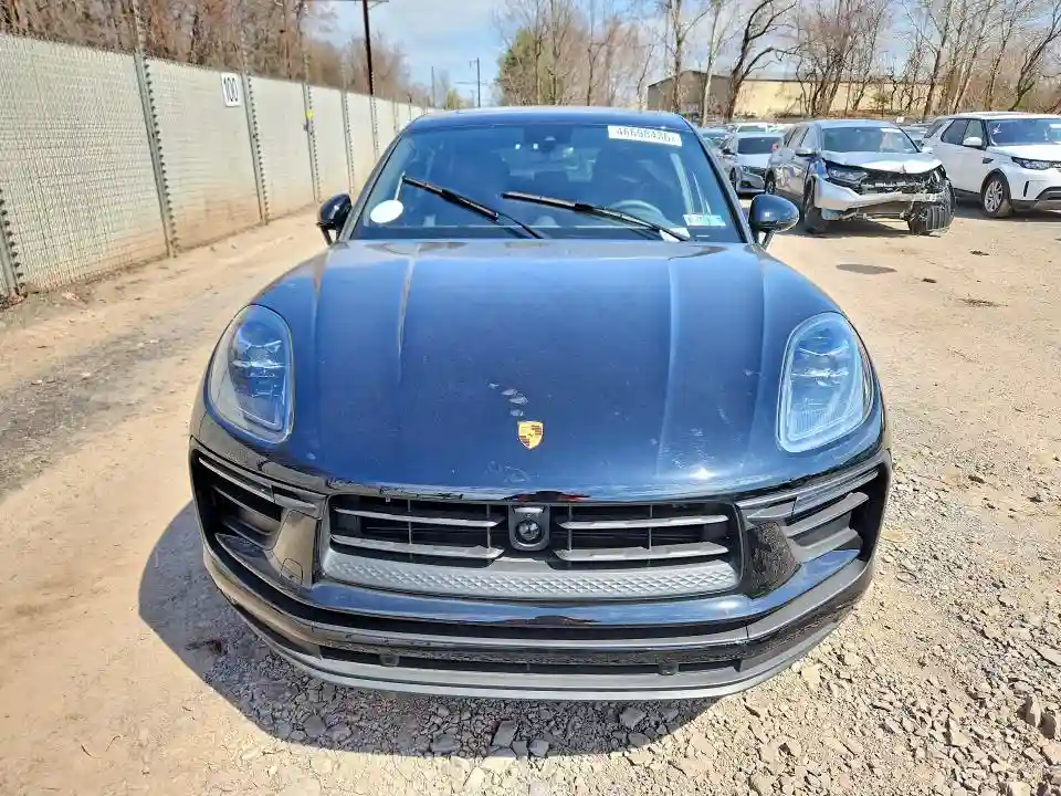 WP1AA2A54TLB00692 2026 PORSCHE MACAN-4