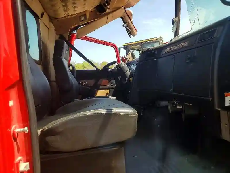 5KKMAVDV9JLJP6559 2018 WESTERN STAR/AUTO CAR ALL OTHER-4