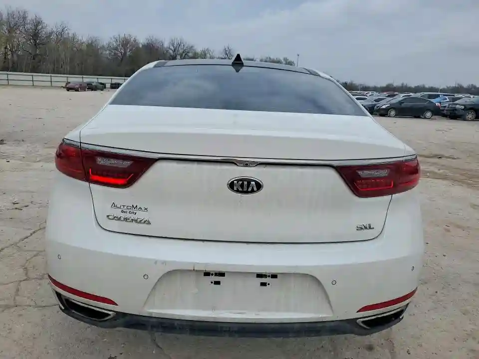 KNALC4J14J5105046 2018 KIA CADENZA-5
