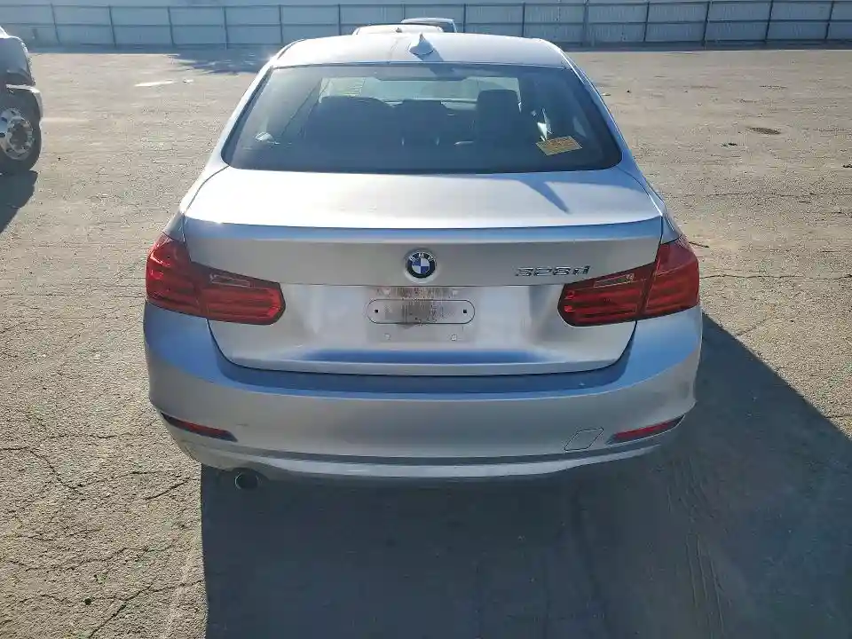 WBA3D3C51EK154557 2014 BMW 3 SERIES-5