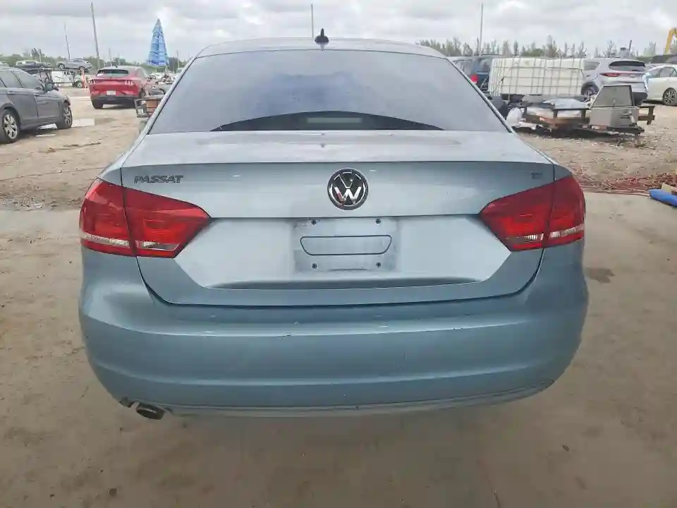 1VWBH7A3XCC072780 2012 VOLKSWAGEN PASSAT-5