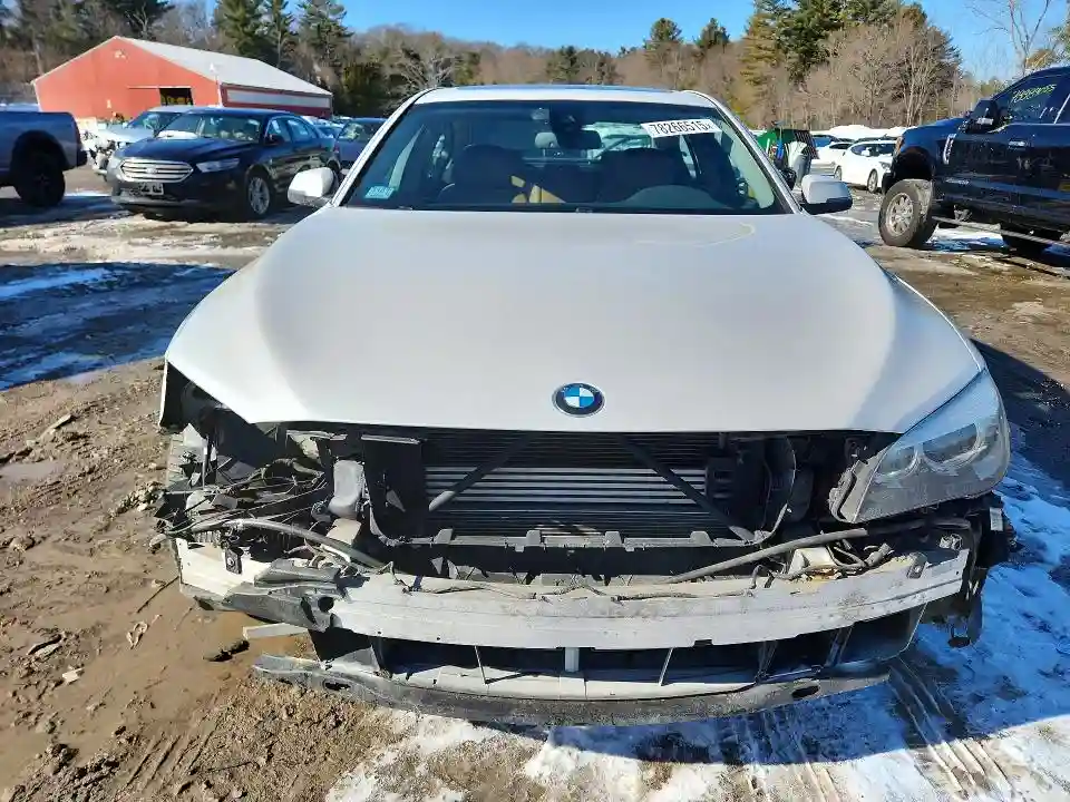 WBAYB6C58DD223664 2013 BMW 7 SERIES-4