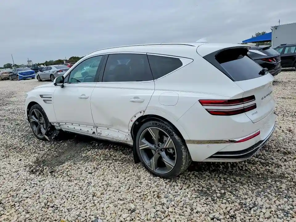 KMUHCESBXSU275051 2025 GENESIS GV80-1