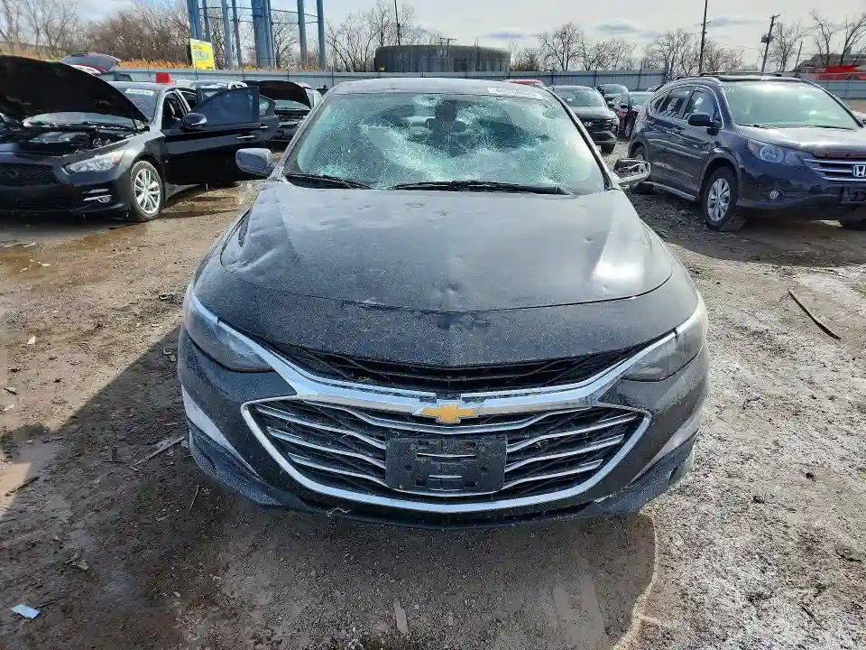1G1ZD5ST5LF093947 2020 CHEVROLET MALIBU-4