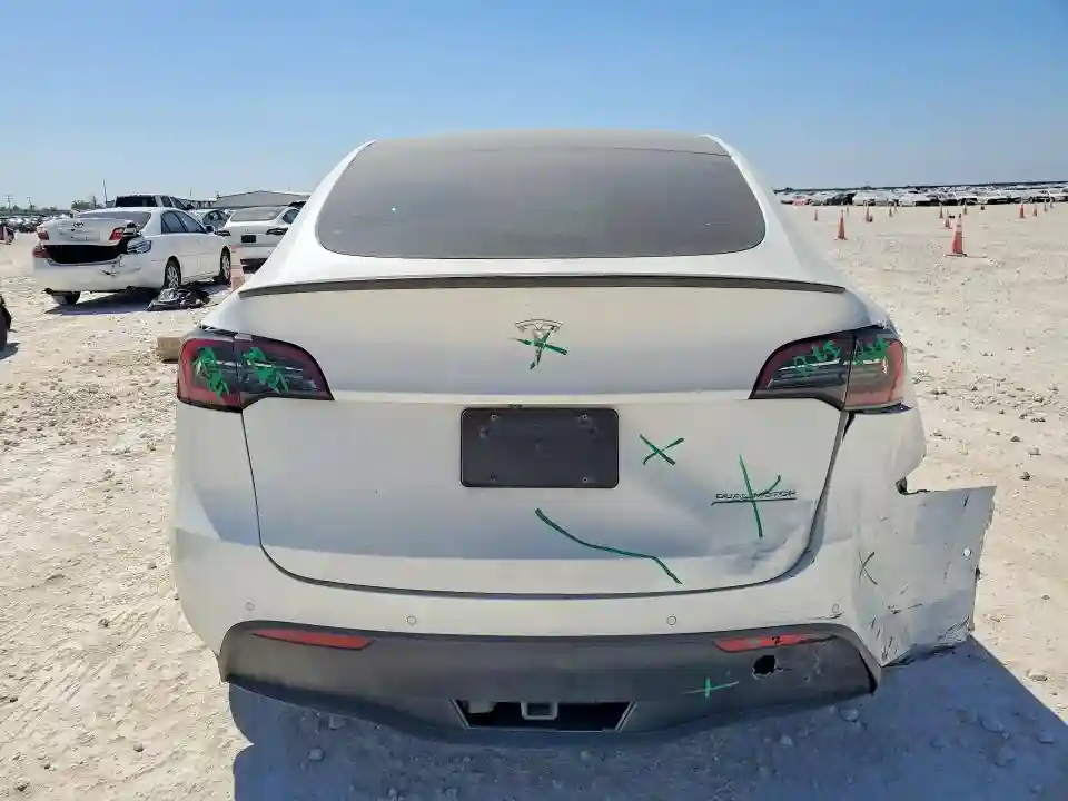 5YJYGDEF7MF306106 2021 TESLA MODEL Y-5