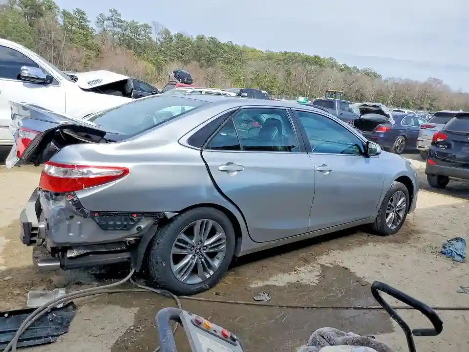 4T1BF1FK9FU060958 2015 TOYOTA CAMRY-2
