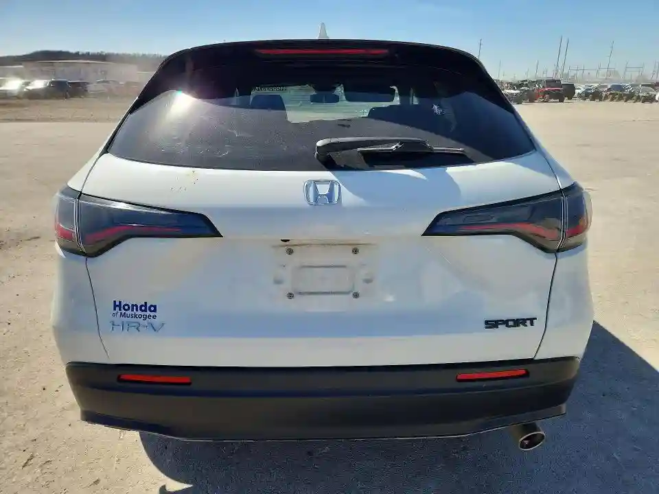 3CZRZ1H58RM713316 2024 HONDA HR-V-5