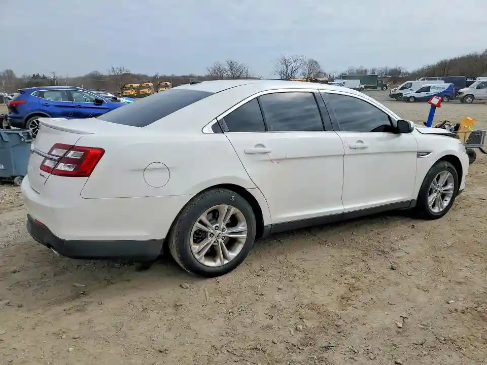 1FAHP2E8XEG116514 2014 FORD TAURUS-2