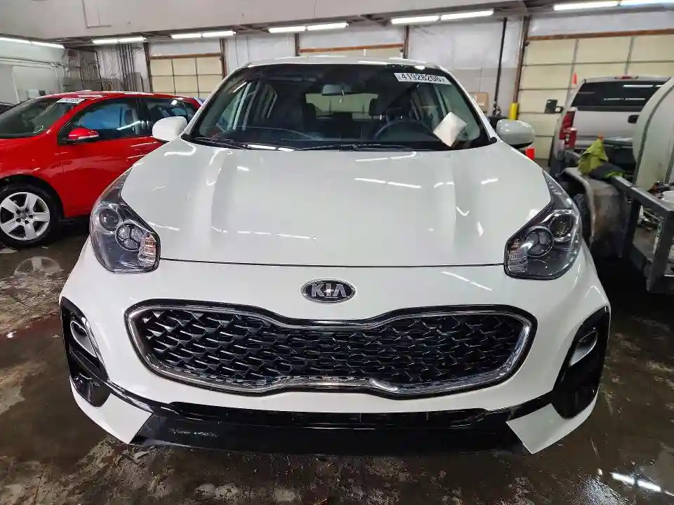 KNDPMCAC8N7995963 2022 KIA SPORTAGE-4