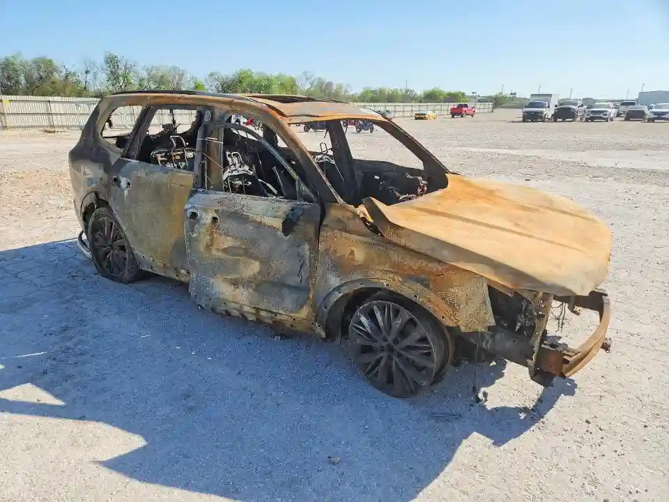 5XYP54HC3LG041999 2020 KIA TELLURIDE-3