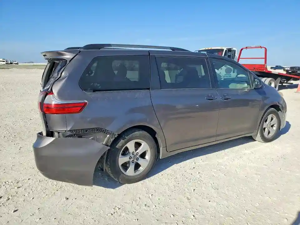 5TDKK3DC1FS588733 2015 TOYOTA SIENNA-2