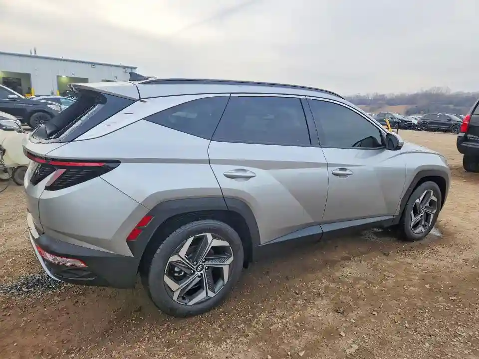 5NMJE3DE8RH372082 2024 HYUNDAI TUCSON-2