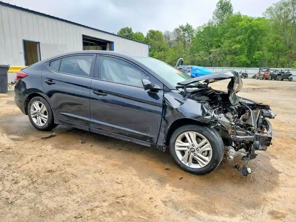 KMHD84LF0LU067823 2020 HYUNDAI ELANTRA-3