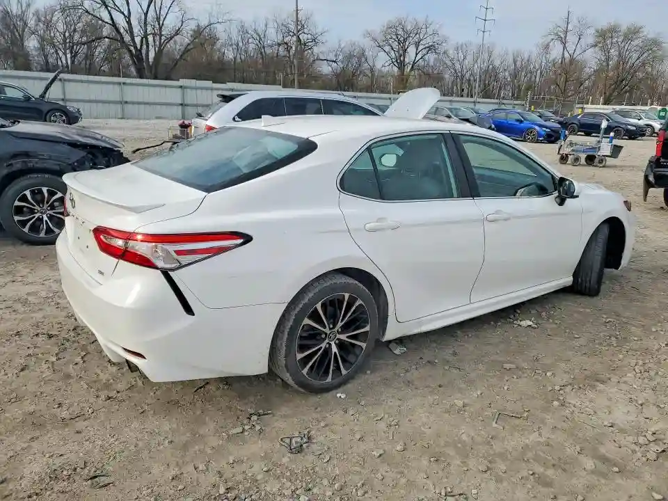 4T1G11AK9LU343254 2020 TOYOTA CAMRY-2