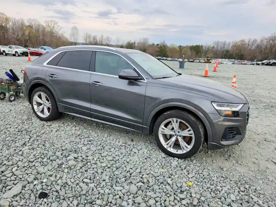 WA1AVAF15KD027096 2019 AUDI Q8-3