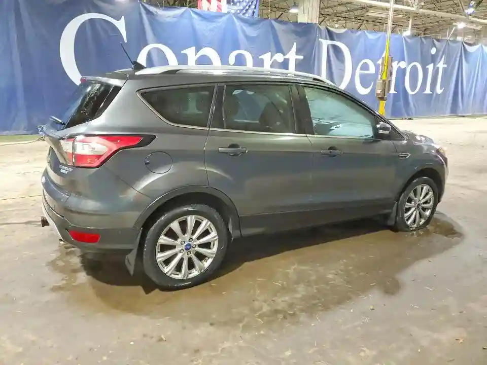 1FMCU9J99JUA79774 2018 FORD ESCAPE-2