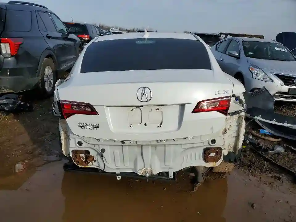 19UDE2F39JA003072 2018 ACURA ILX-5