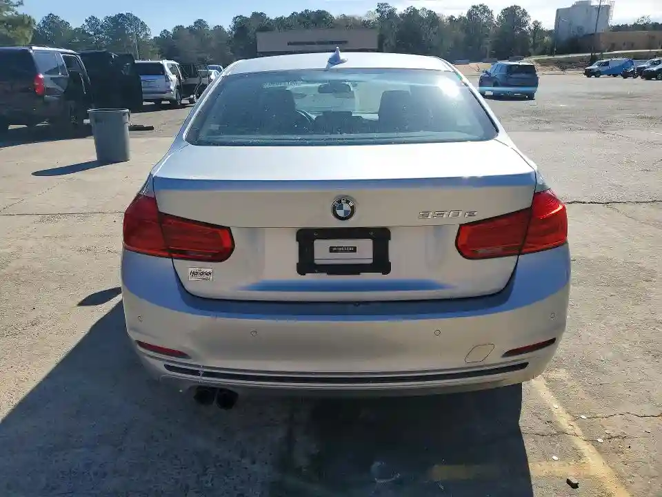 WBA8E1C31HA156289 2017 BMW 3 SERIES-5