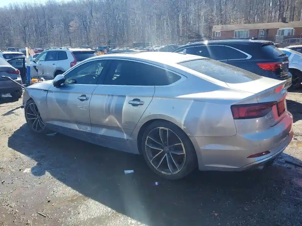 WAUC4CF50JA064960 2018 AUDI S5/RS5-1
