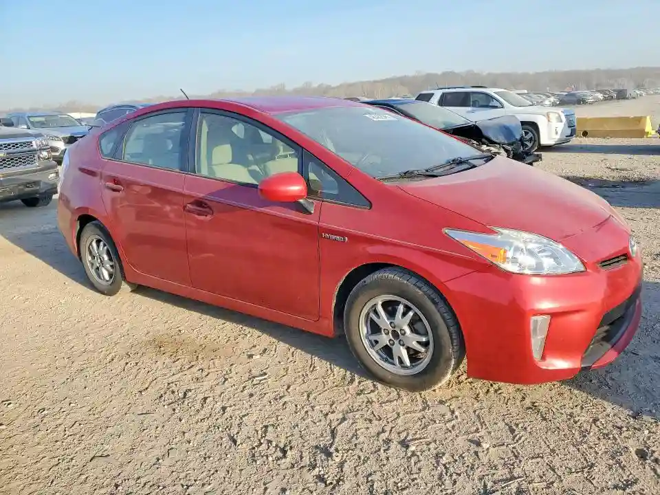 JTDKN3DUXF0440163 2015 TOYOTA PRIUS-3