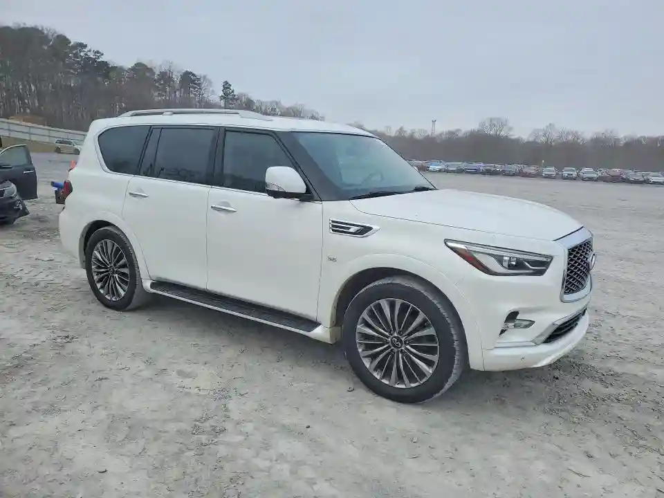 JN8AZ2NF9J9664897 2018 INFINITI QX80-3