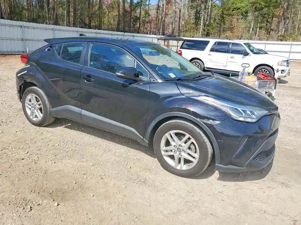 NMTKHMBX7MR128384 2021 TOYOTA C-HR-3