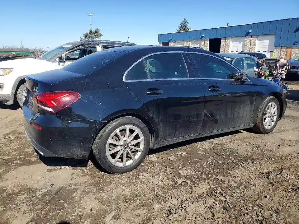 W1K3G4EB4MJ309826 2021 MERCEDES-BENZ A-CLASS-2